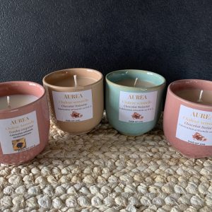 Bougie parfumée artisanale en pot vintage wabi-sabi
