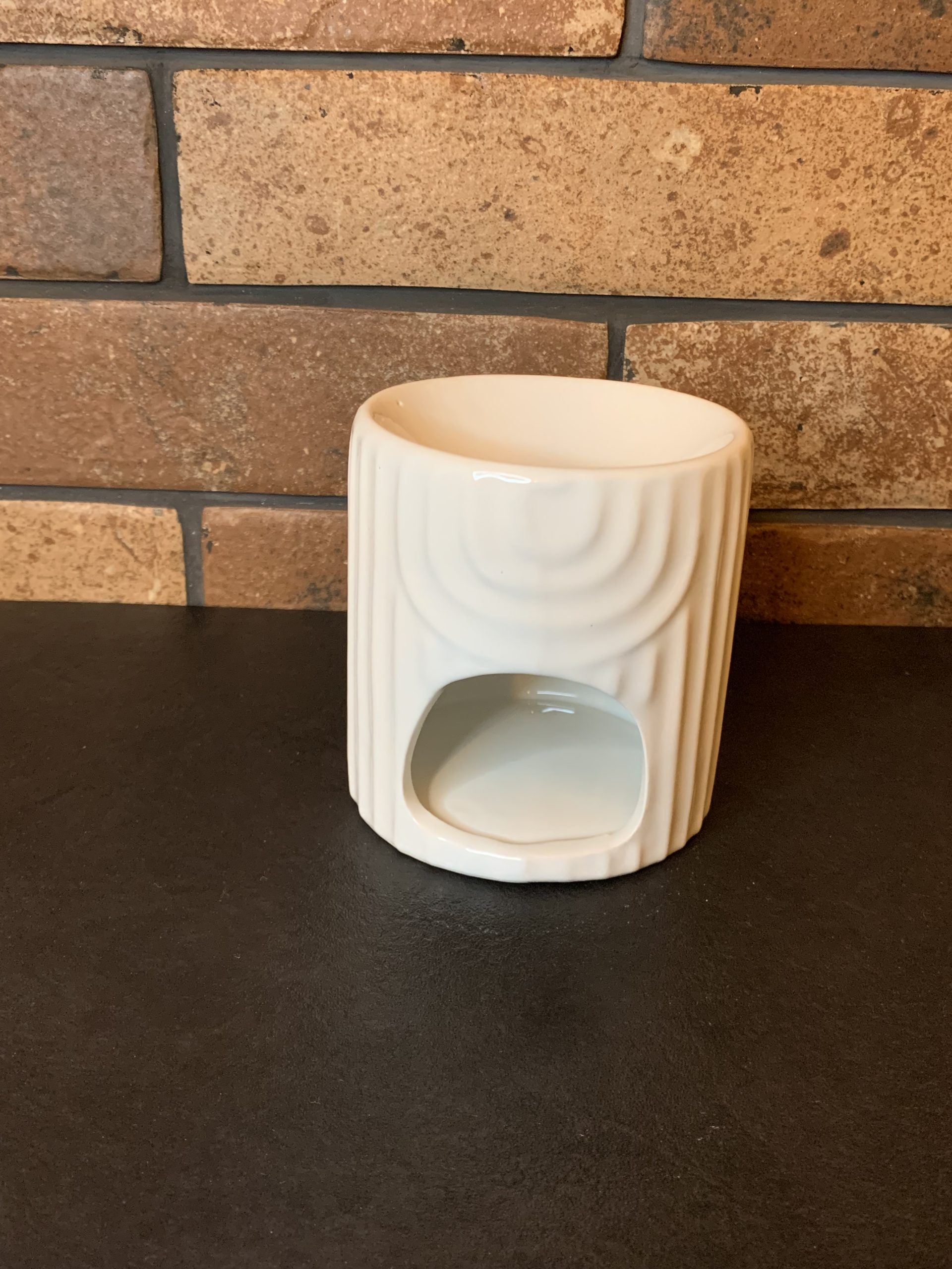Brûle-parfum en céramique ecru pour fondants parfumés