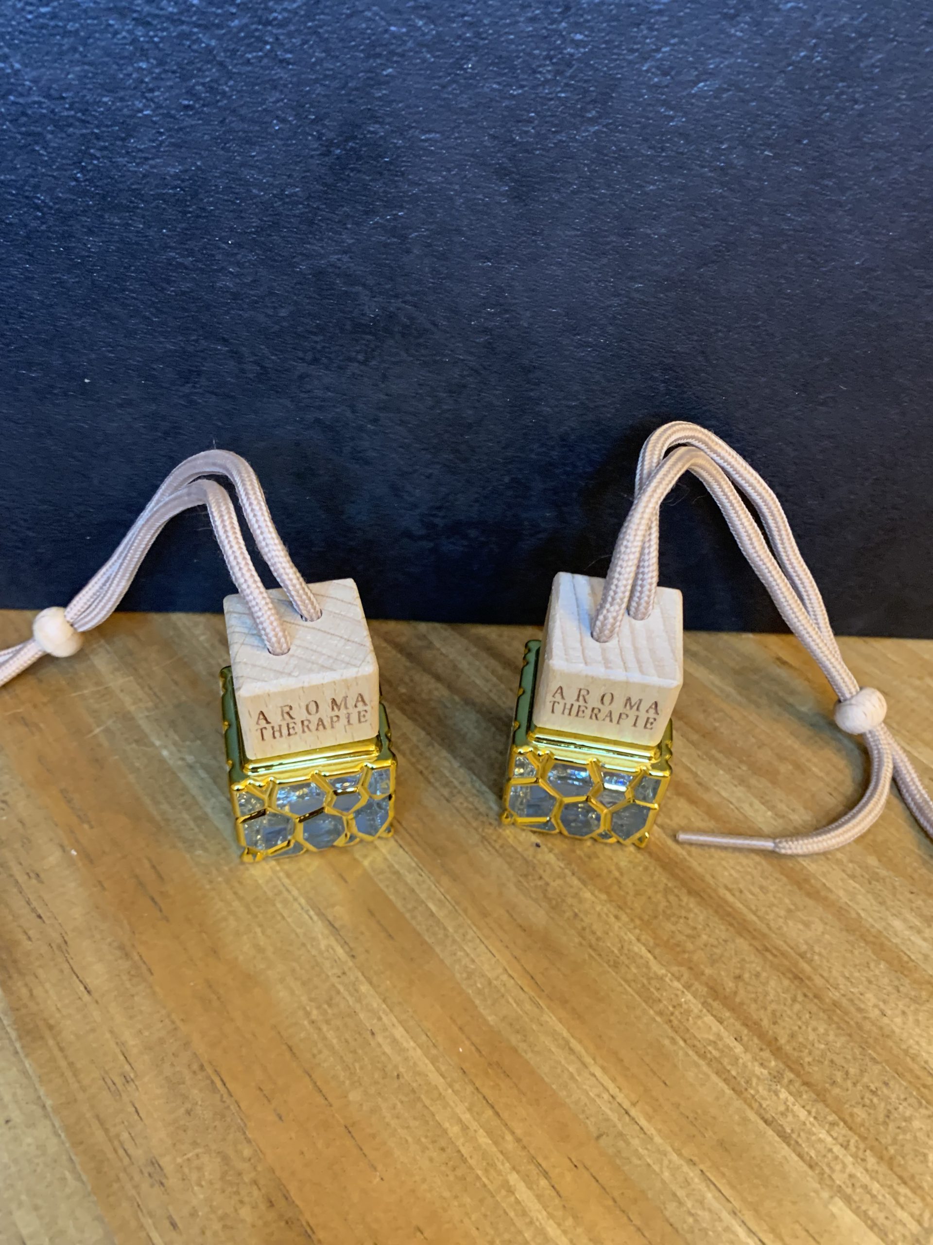 Diffuseur de parfum pour voiture XL – Image 2