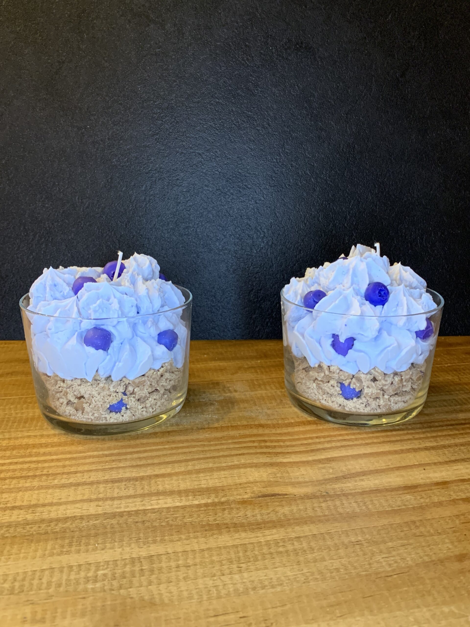 Bougie gourmande muffin myrtille – bougie parfumée artisanale – Image 2
