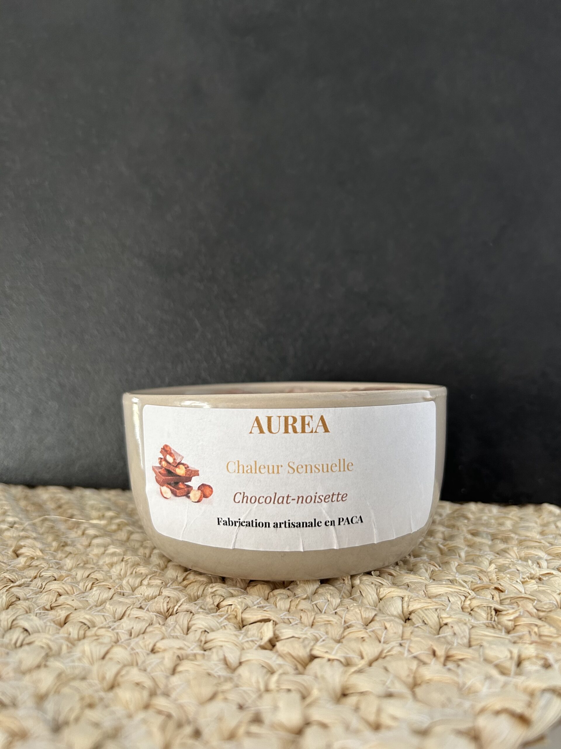 Bougie Chocolat-noisette Auréa en pot céramique
