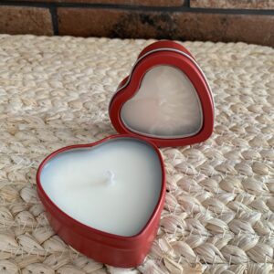 Bougie de massage Noix de coco cœur rouge 30 ml – Auréa des Sens