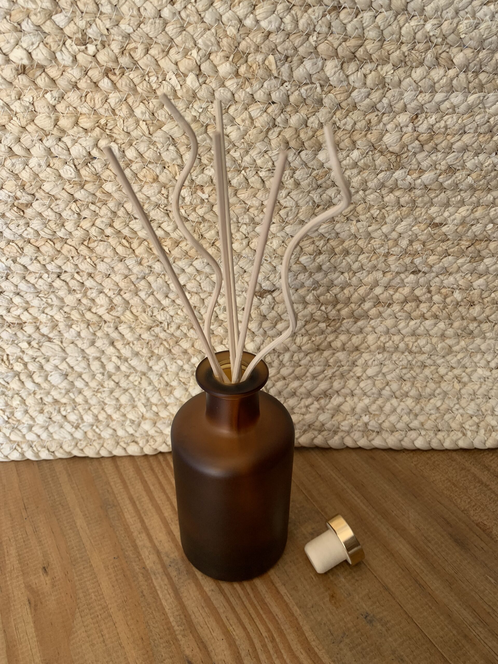 diffuseur parfumé 250 ml verre ambré mat