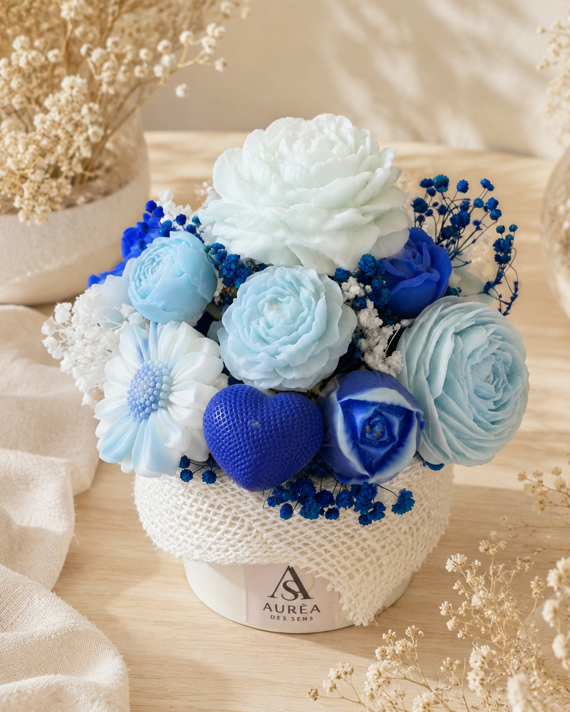 Bouquet parfumé Fleur de coton avec fleurs en cire blanches et bleues