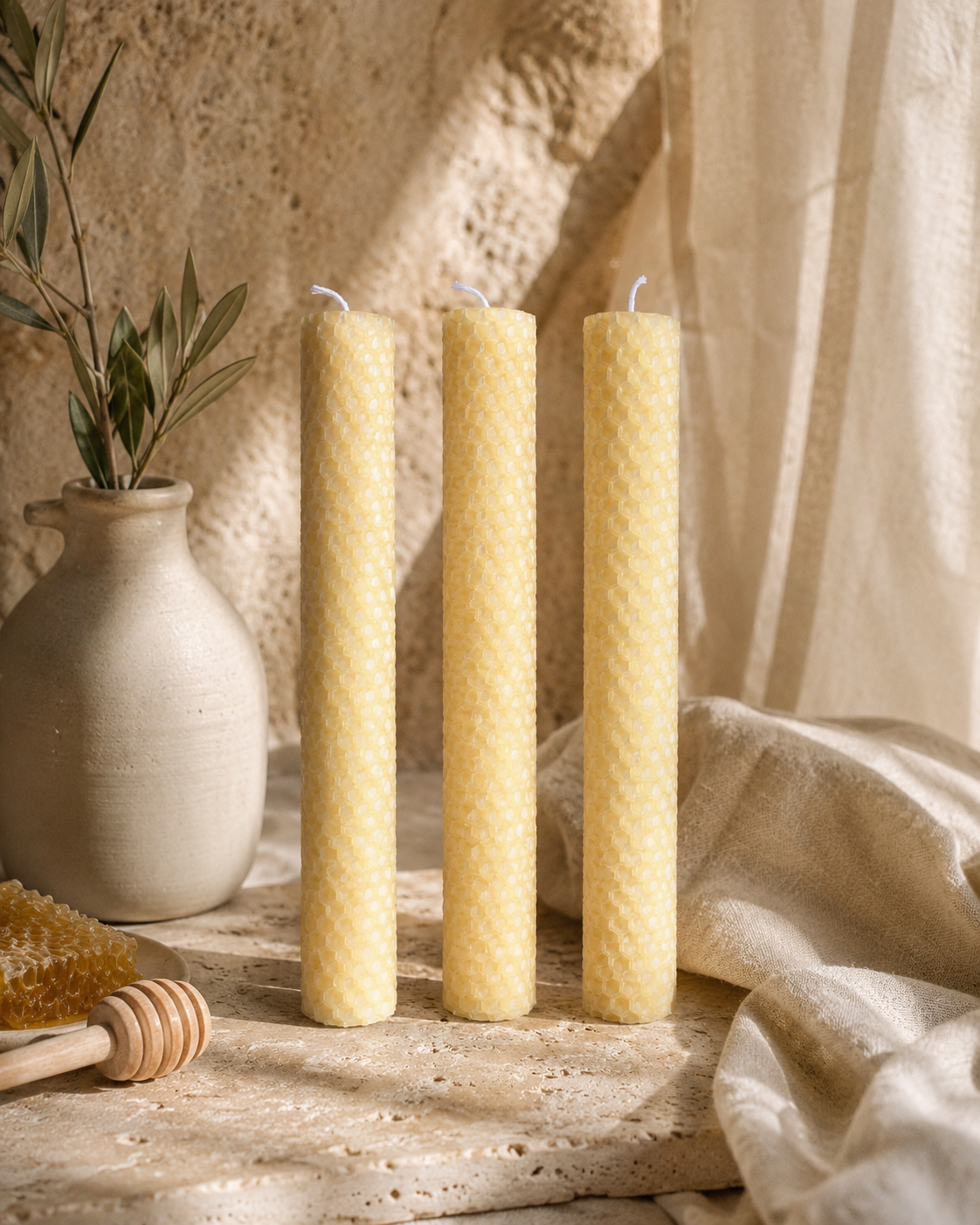 Détail cire d’abeille alvéolée naturelle sans parfum ajouté